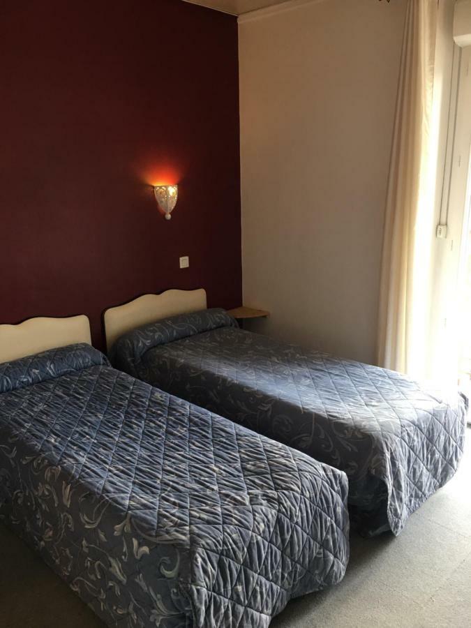 Hotel Ocean ลูร์ด ภายนอก รูปภาพ